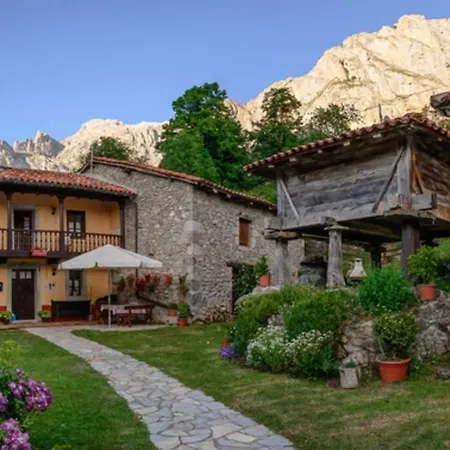 Casa Rural El Jermoso. Cordinanes de Valdeon